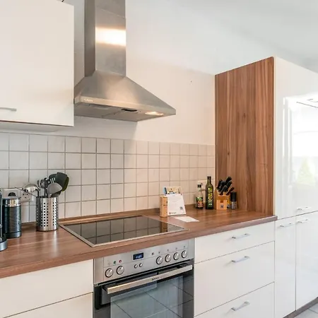 Flatlight - Shiny - Balcony - Central - Kitchen Hildesheim